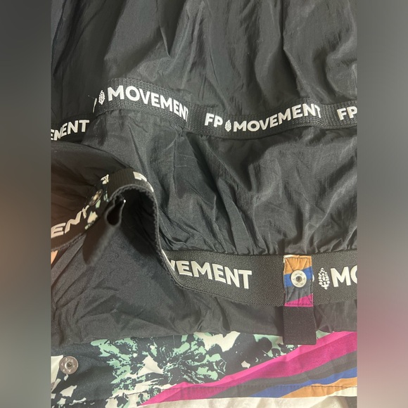 FP Movement Women's Bunny Slope Printed Puffer Jacket - Picture 6 of 14